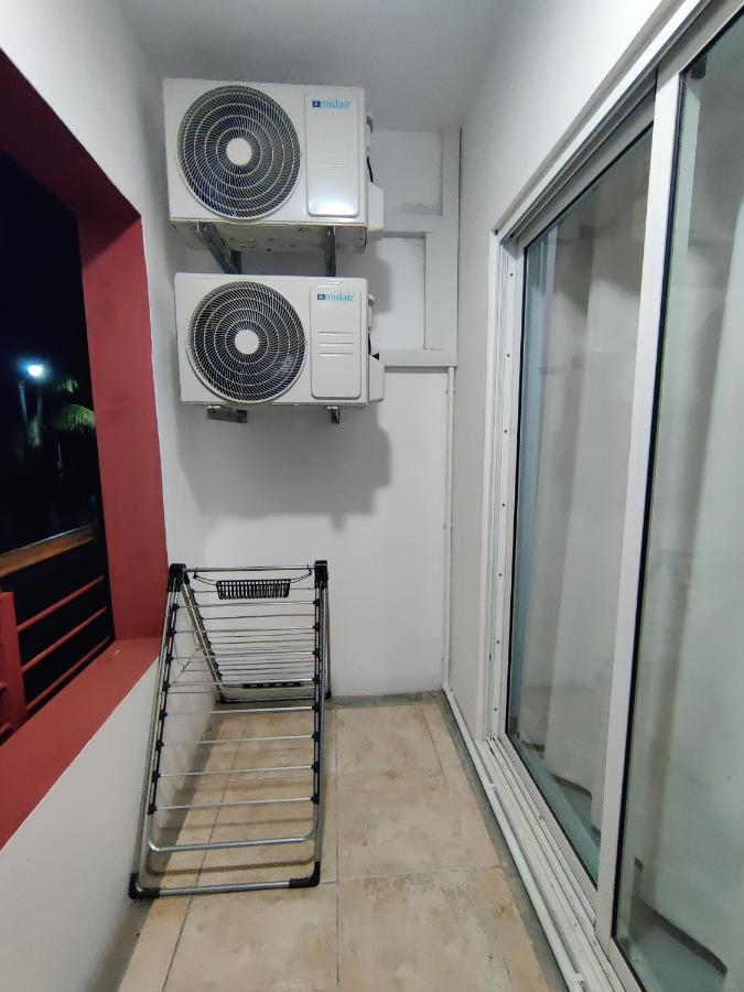 Ashiana Oceanside Apartment Flic en Flac Ngoại thất bức ảnh