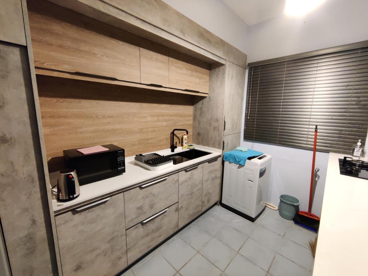 Ashiana Oceanside Apartment Flic en Flac Ngoại thất bức ảnh