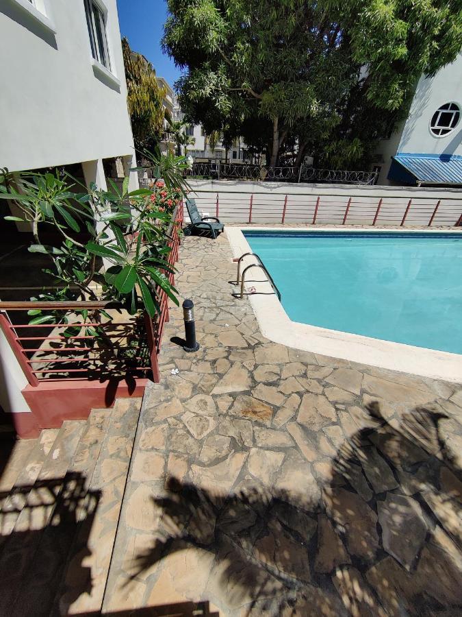 Ashiana Oceanside Apartment Flic en Flac Ngoại thất bức ảnh