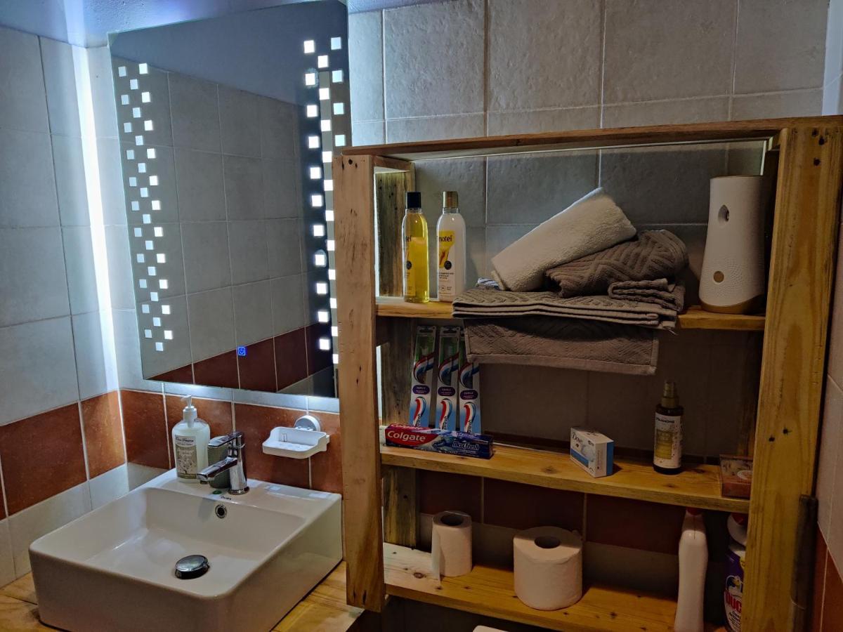 Ashiana Oceanside Apartment Flic en Flac Ngoại thất bức ảnh