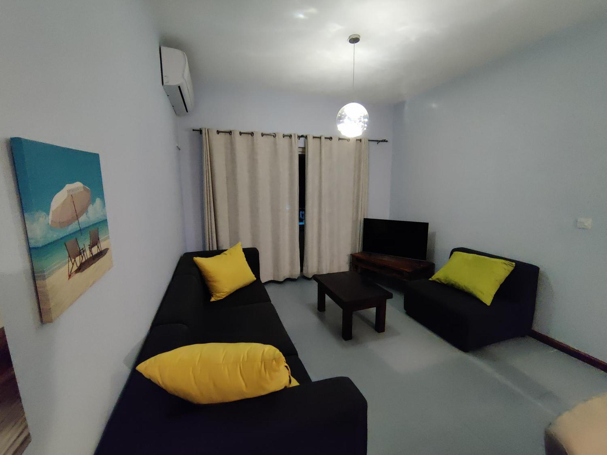 Ashiana Oceanside Apartment Flic en Flac Ngoại thất bức ảnh